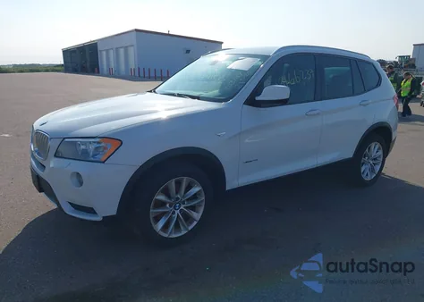 2014 BMW X3 xDrive28I z USA, uszkodzony, nr VIN 5UXWX9C51E0D32913